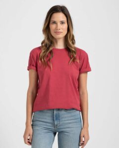 Tultex 1900 Men’s Heritage T-Shirt – Crimson (on model)