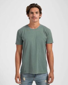 Tultex 1900 Men’s Heritage T-Shirt – Denim (on model)