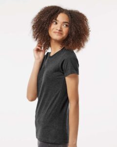 Tultex 542 Women’s Premium Cotton Blend T-Shirt – Black Heather (on model side)
