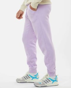 Independent Trading Co. IND20PNT Men’s Midweight Fleece Sweatpants – Lavender (on model side)