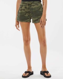 Independent Trading Co. PRM20SRT Women’s Lightweight California Wave Wash Fleece Shorts – Forest Camo Heather (on model)