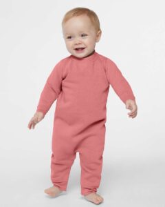 Rabbit Skins 4447 Infant Fleece One-Piece – Mauvelous (on model)