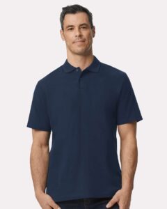 Gildan 64800 Unisex Softstyle® Pique Polo – Navy (on model)