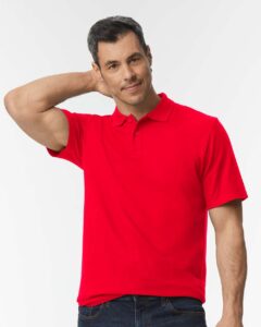 Gildan 64800 Unisex Softstyle® Pique Polo – Red (on model)