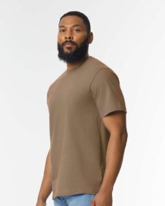 Gildan 65000 Unisex Softstyle® Midweight T-Shirt – Brown Savana (on model side)