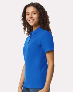 Gildan 64800L Women’s Softstyle® Pique Polo – Royal (on model side)
