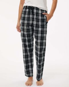 Boxercraft BW6620 Women’s Haley Flannel Pants – Black/ White (on model)