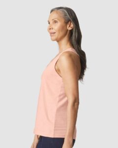 Gildan 64220LCVC Women’s Softstyle® CVC Racerback Tank Top – Dusty Rose (on model side)