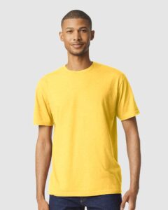 Gildan 64000CVC Unisex Softstyle® CVC T-Shirt – Daisy Mist (on model)