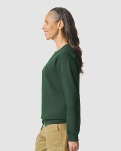 Gildan SF000 Unisex Softstyle® Midweight Crewneck Sweatshirt – Forest Green (on model side)