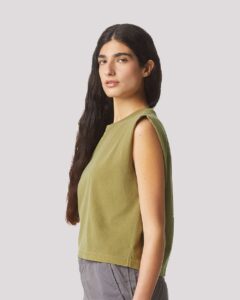 American Apparel 307GD Women’s Heavyweight Cotton Garment-Dyed Muscle Tee – Faded Army (on model side)
