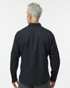 Paragon 702 Men’s Kitty Hawk Performance Fishing Shirt – Black (on model back)