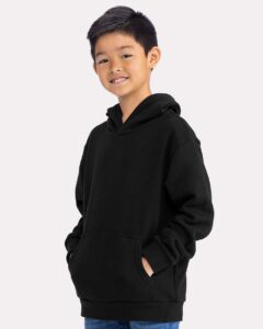Next Level 9113 Youth Santa Barbara Fleece Hoodie Sweatshirt – Black (on model side)