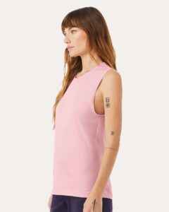 BELLA + CANVAS 3483 Jersey Muscle Tank – Pink (on model side)