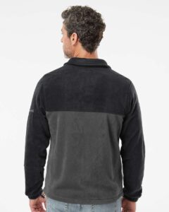 Columbia 212478 Men’s Steens Mountain™ Full Zip 2.0 Jacket – Black/ Grill (on model back)