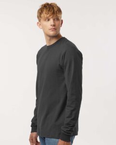 Tultex 202LS Unisex Fine Jersey Long Sleeve T-Shirt – Charcoal (on model side)