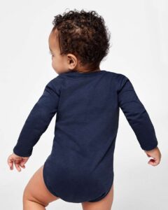 Rabbit Skins 4421 Infant Fine Jersey Long Sleeve Bodysuit – Navy (on model back)
