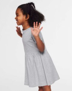 Rabbit Skins 5333 Toddler Fine Jersey Dress – Heather (on model side)