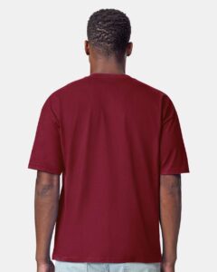 Gildan 75000 Unisex Hammer™ Maxweight T-Shirt – Garnet (on model back)