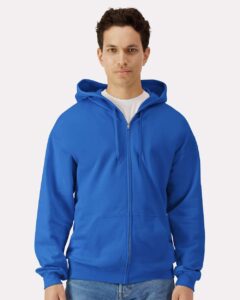 Gildan SF600 Unisex Softstyle® Midweight Full-Zip Hooded Sweatshirt – Royal (on model)