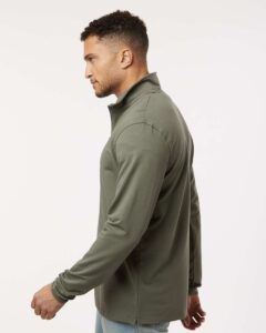 Independent Trading Co. EXP20PQ Men’s Perform Quarter-Zip Pullover – Pine (on model side)
