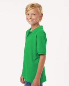 AllPro 62800Y Youth Pique Polo – Kelly Green (on model side)