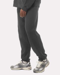 BELLA + CANVAS 4737 Unisex 10 oz. Heavyweight Sweatpants – Asphalt (on model side)