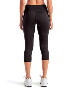 TriDri TD533 Women’s Performance Calf-Length Leggings – Black (on model back)