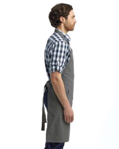Artisan Collection by Reprime RP137 Calibre Heavy Cotton Canvas Pocket Apron – Dark Grey (on model side)