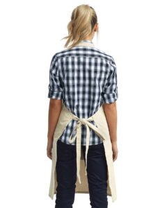Artisan Collection by Reprime RP137 Calibre Heavy Cotton Canvas Pocket Apron – Natural (on model back)
