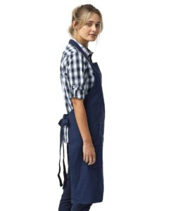 Artisan Collection by Reprime RP137 Calibre Heavy Cotton Canvas Pocket Apron – Navy (on model side)