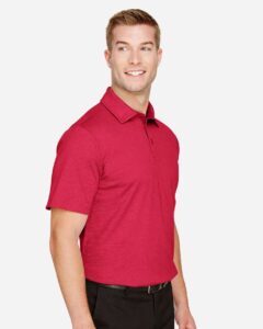 Devon & Jones DG22 Men’s CrownLux Performance® Address Mélange Polo – Red Melange (on model side)