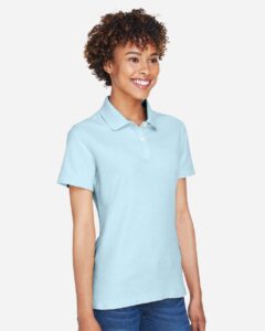 Devon & Jones DG150W Women’s DRYTEC20™ Performance Polo – Crystal Blue (on model side)