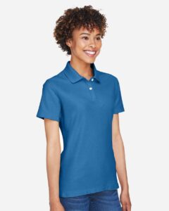 Devon & Jones DG150W Women’s DRYTEC20™ Performance Polo – French Blue (on model side)