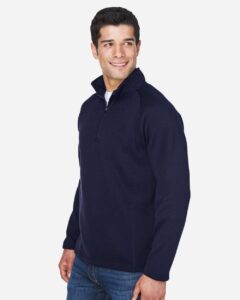 Devon & Jones DG792 Unisex Bristol Sweater Fleece Quarter-Zip Pullover – Navy (on model side)
