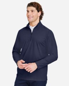 Devon & Jones DG410 Men’s CrownLux Performance® Windsor Welded Quarter-Zip Pullover – Navy (on model side)