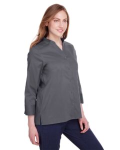 Devon & Jones DG560W Women’s Crown Collection® Stretch Broadcloth Three-Quarter Sleeve Blouse – Graphite (on model side)