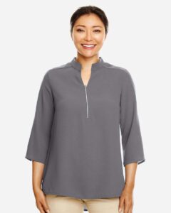 Devon & Jones DP611W Women’s Perfect Fit™  Three-Quarter Sleeve Crepe Tunic – Graphite (on model)