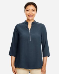 Devon & Jones DP611W Women’s Perfect Fit™  Three-Quarter Sleeve Crepe Tunic – Navy (on model)