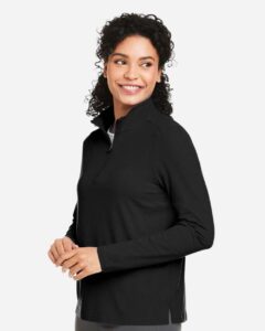 Devon & Jones DG425W Women’s Raleigh Stretch Quarter-Zip Pullover – Black (on model side)