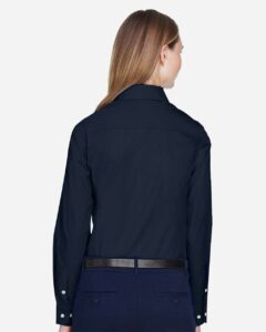 Devon & Jones D620W Women’s Crown Collection® Broadcloth Woven Dress Shirt – Navy (on model back)