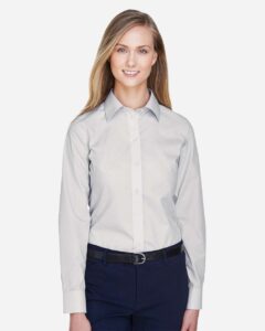 Devon & Jones D620W Women’s Crown Collection® Broadcloth Woven Dress Shirt – Silver (on model)
