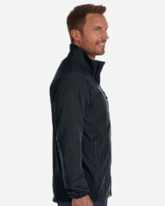 Marmot M16076 Men’s Tempo Lightweight Jacket – Black (on model side)