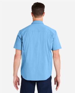 HUK H150183 Men’s Creekbed Short Sleeve Shirt – Marolina Blue (on model back)