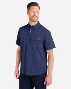 HUK H150183 Men’s Creekbed Short Sleeve Shirt – Naval Academy (on model side)