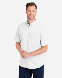 HUK H150171 Men’s Tide Point Short Sleeve Shirt – White (on model side)