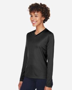 Team 365 TT11WL Women’s Zone Performance Long Sleeve T-Shirt – Black (on model side)
