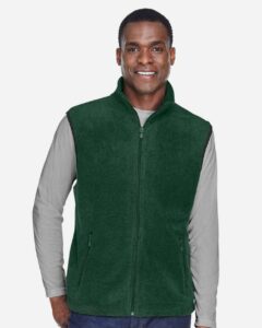 Harriton M985 Unisex Fleece Full-Zip Vest – Hunter (on model)
