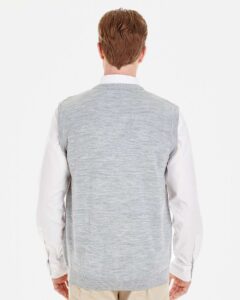 Harriton M415 Men’s Pilbloc™ V-Neck Sweater Vest – Grey Heather (on model back)