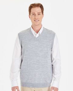 Harriton M415 Men’s Pilbloc™ V-Neck Sweater Vest – Grey Heather (on model)